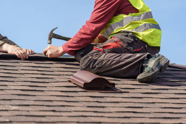 Best Roofing Contractors for Homes  in Lyndon, KS